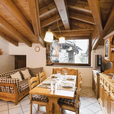 --15 Minuti Da Courmayeur--borgo Storico La Salle